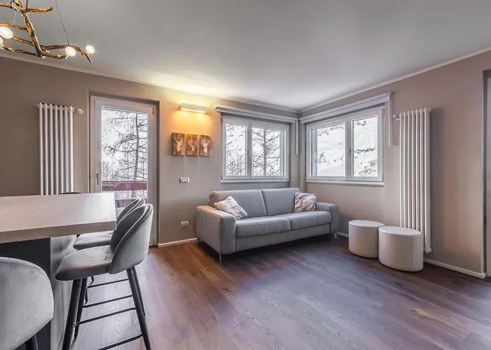 Sulle Piste A Cervinia Con Parcheggio Breuil-Cervinia