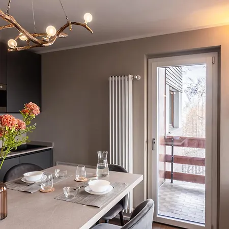 Sulle Piste A Cervinia Con Parcheggio